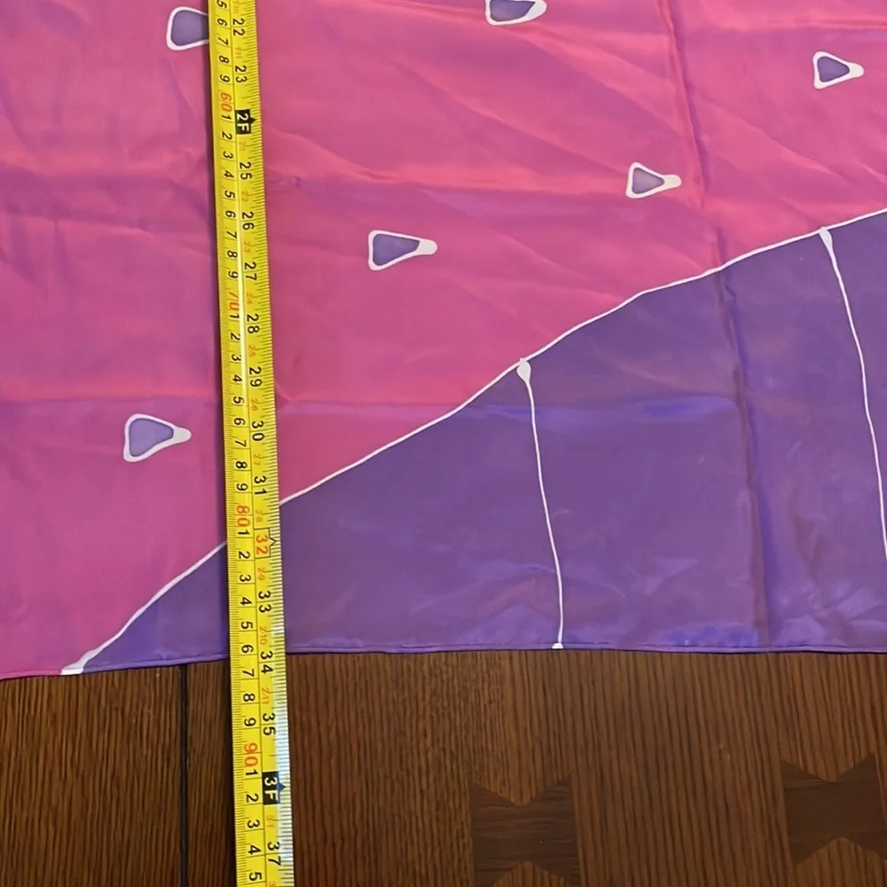 Silk Scarf geometric pattern. Excellent condition.